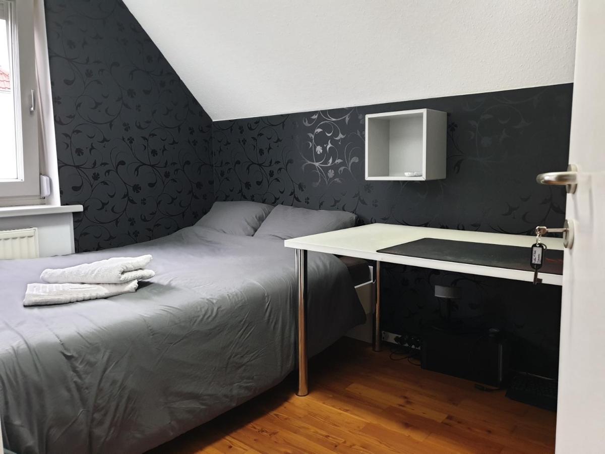 Town House Near Metro & Vienna City Center Ngoại thất bức ảnh