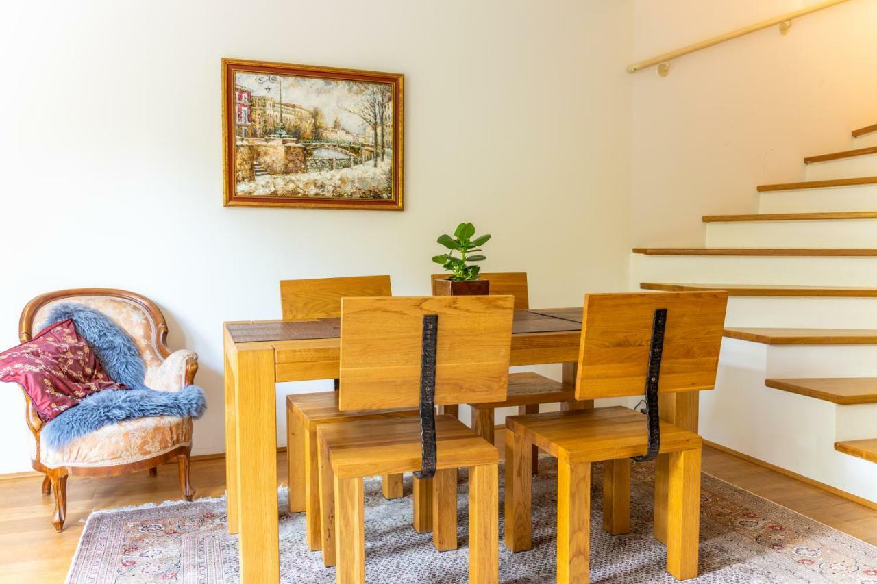 Town House Near Metro & Vienna City Center Ngoại thất bức ảnh